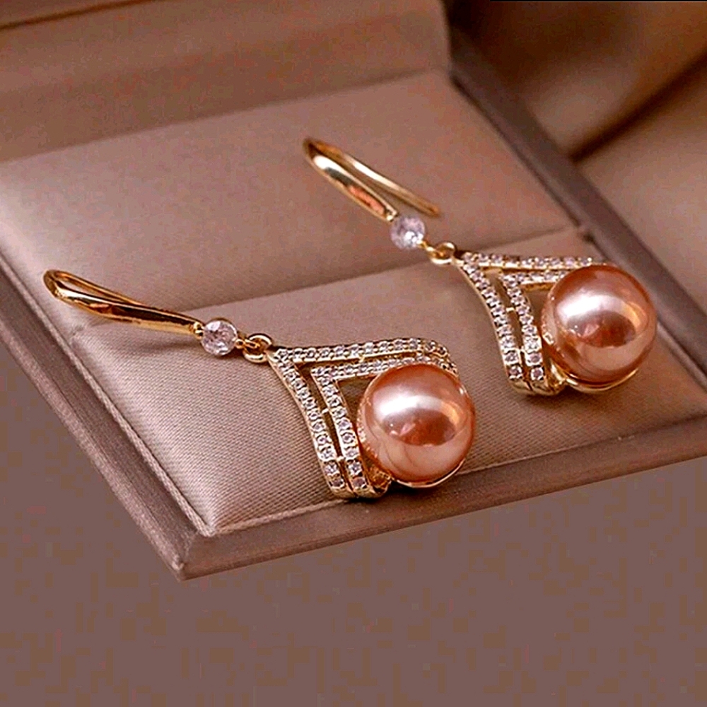 Champagne pearl Earrings